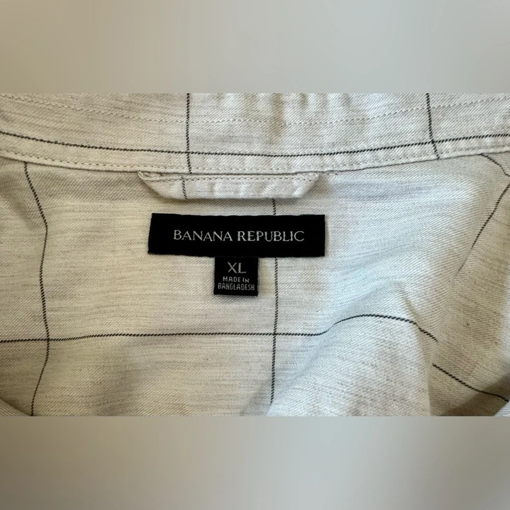 Banana Republic XL Shirt